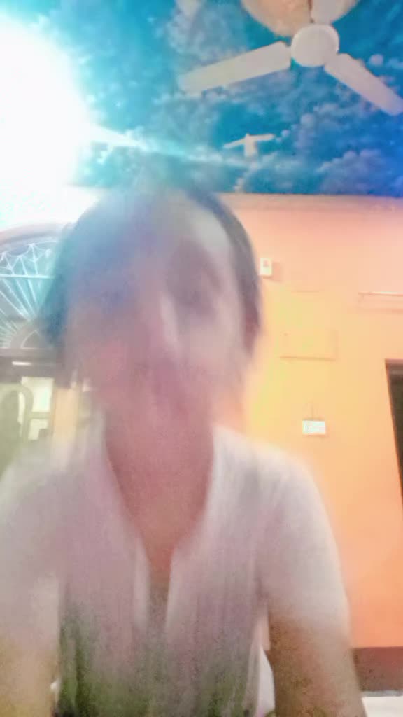 @dhanu_xitiz