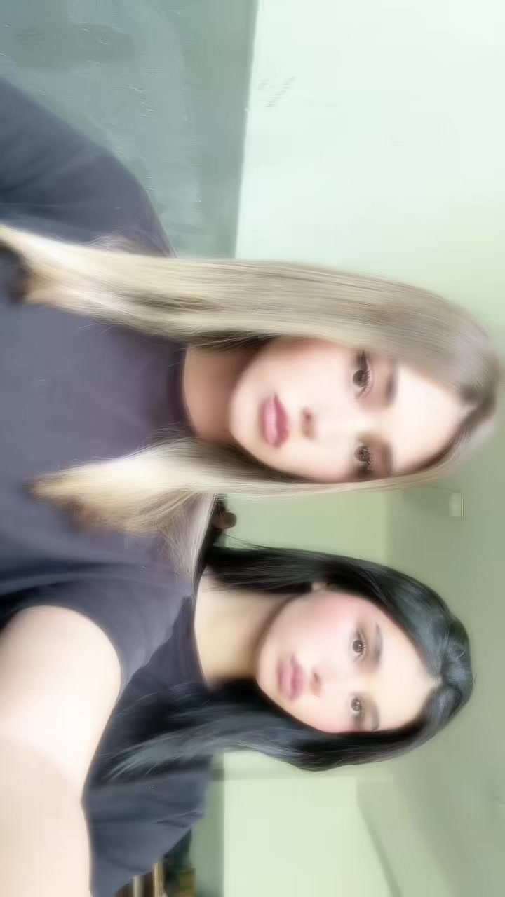 @🖤