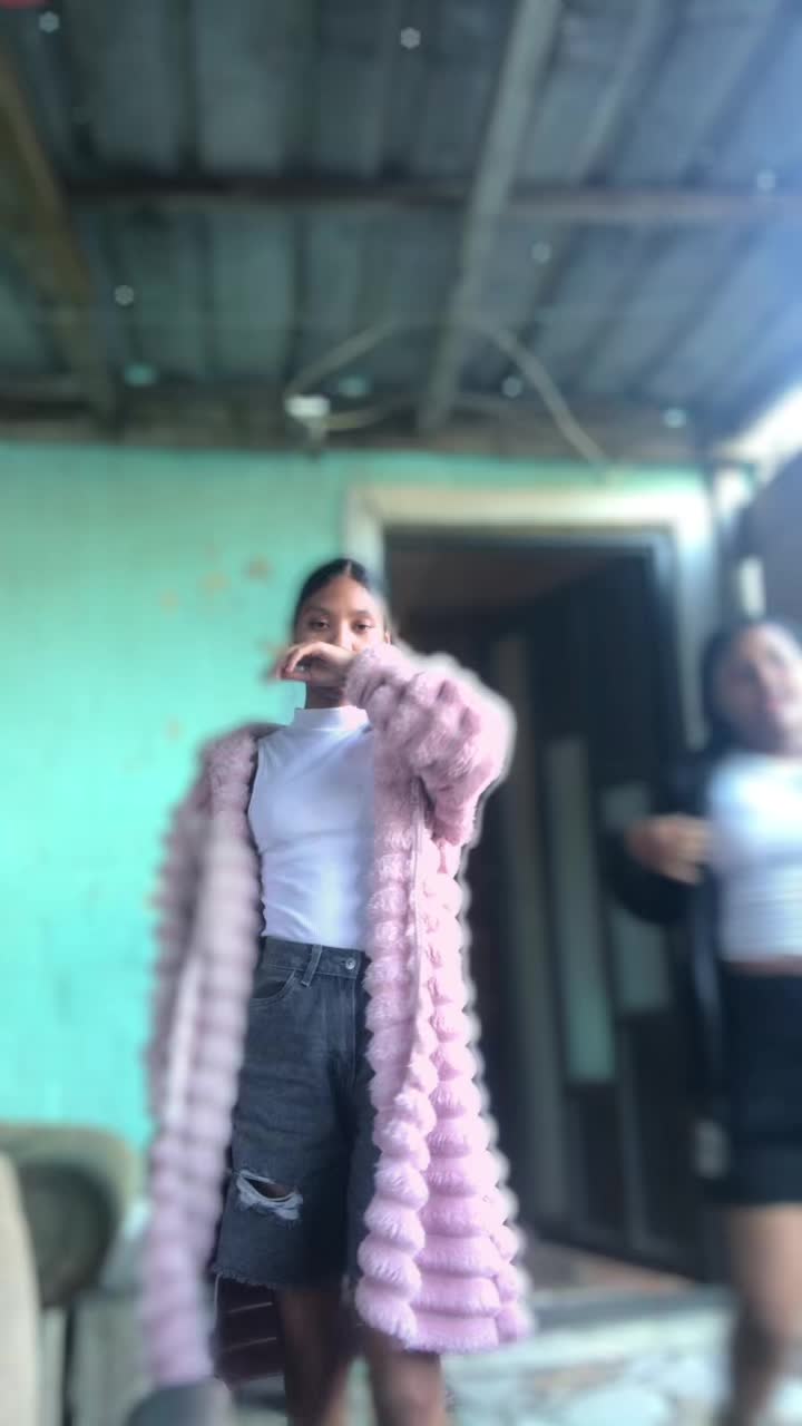 @NEESHA💙🦋