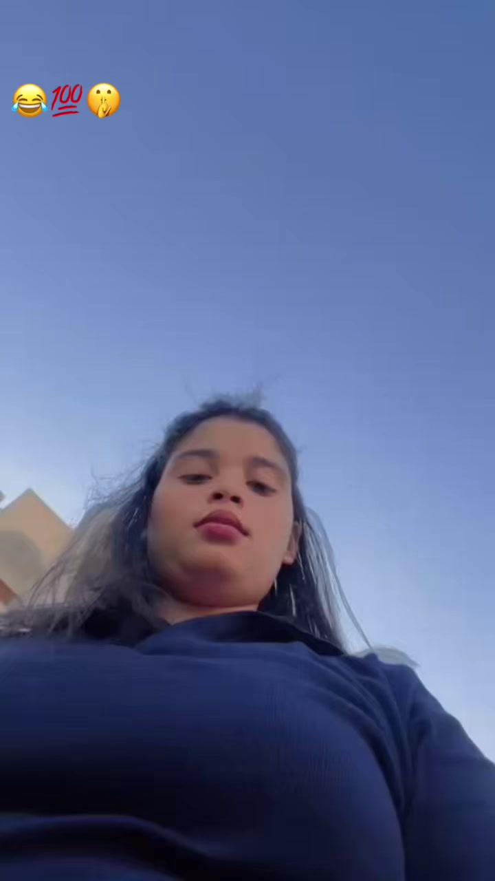 @(Nishubattra) world queen 👸