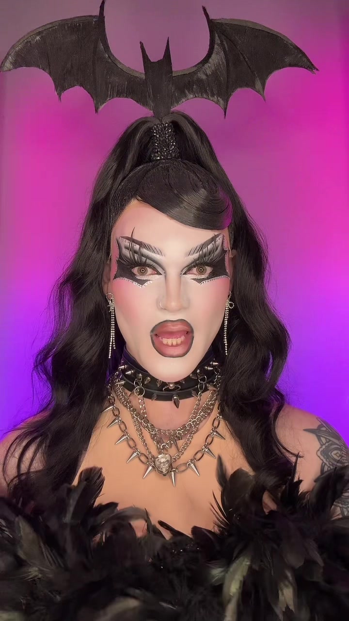 @Belladonna