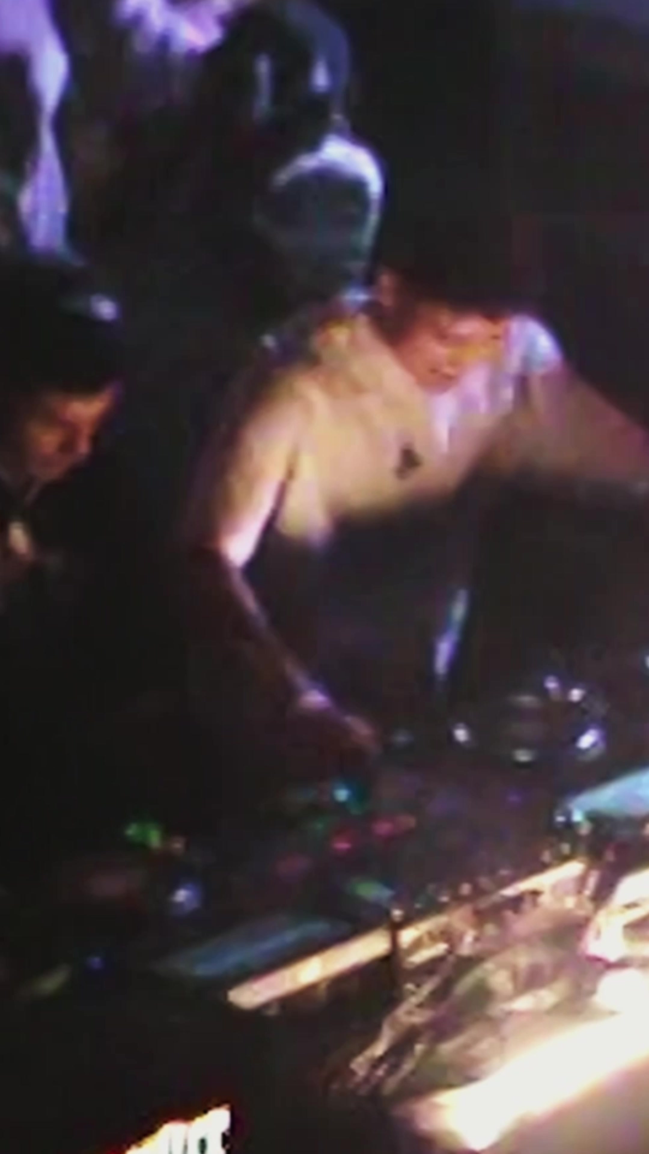 @R2B