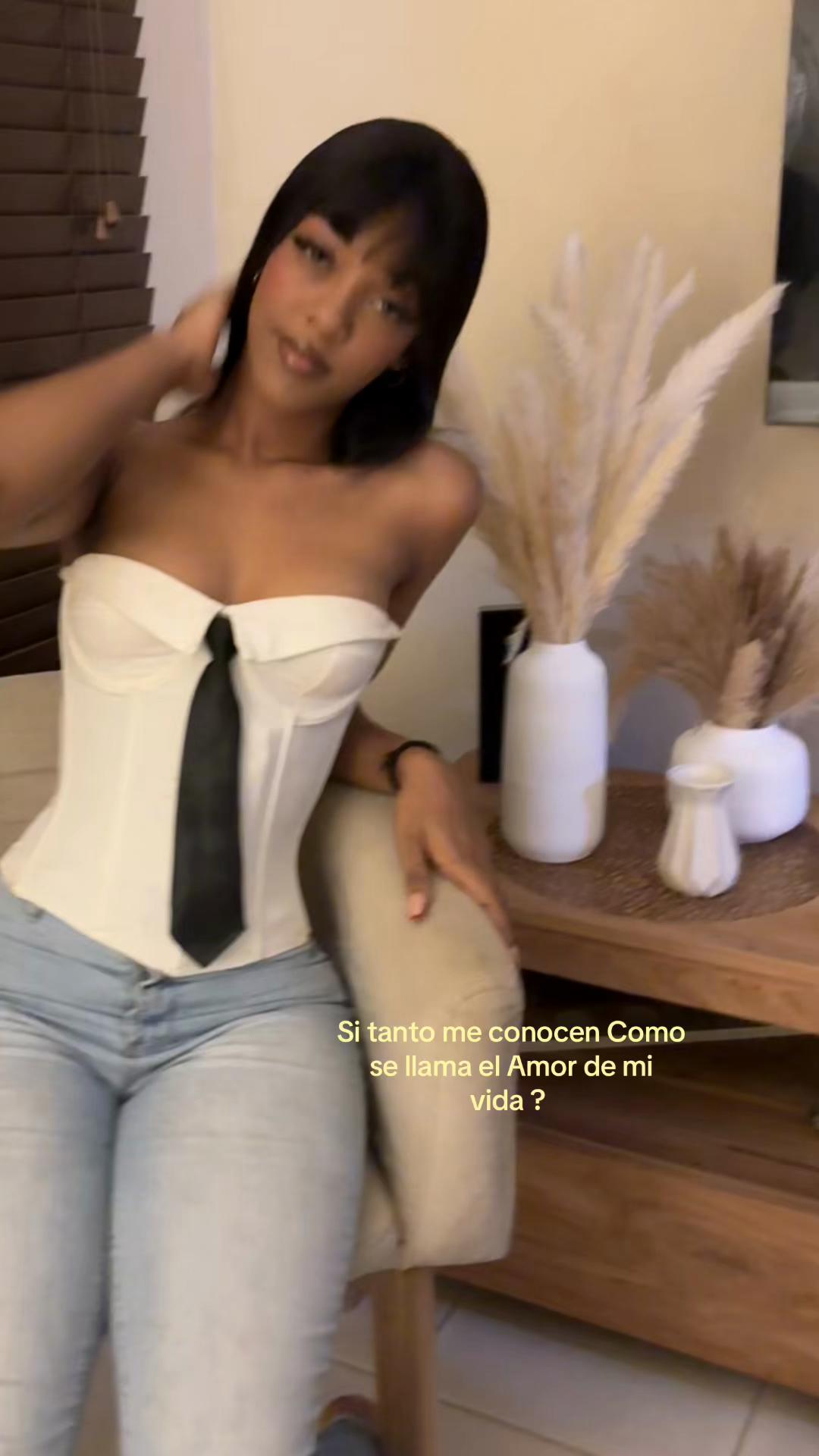 @nayelitaaaaaa_