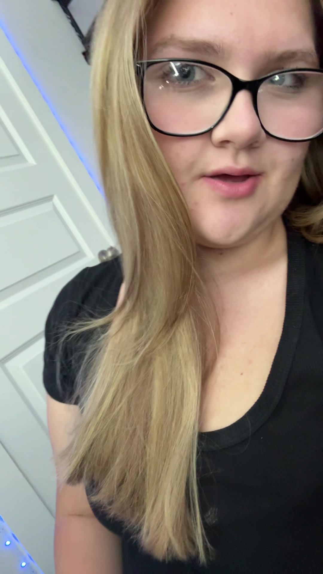 @Isabella