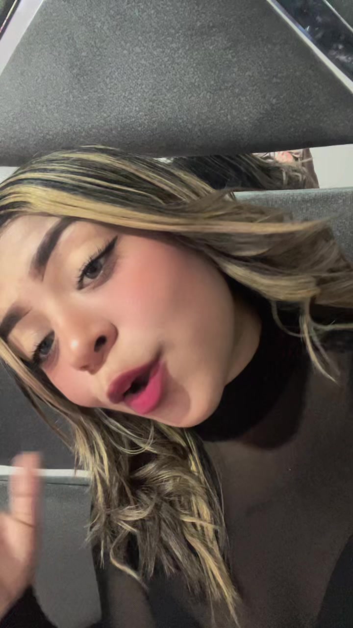@Dani 🍓