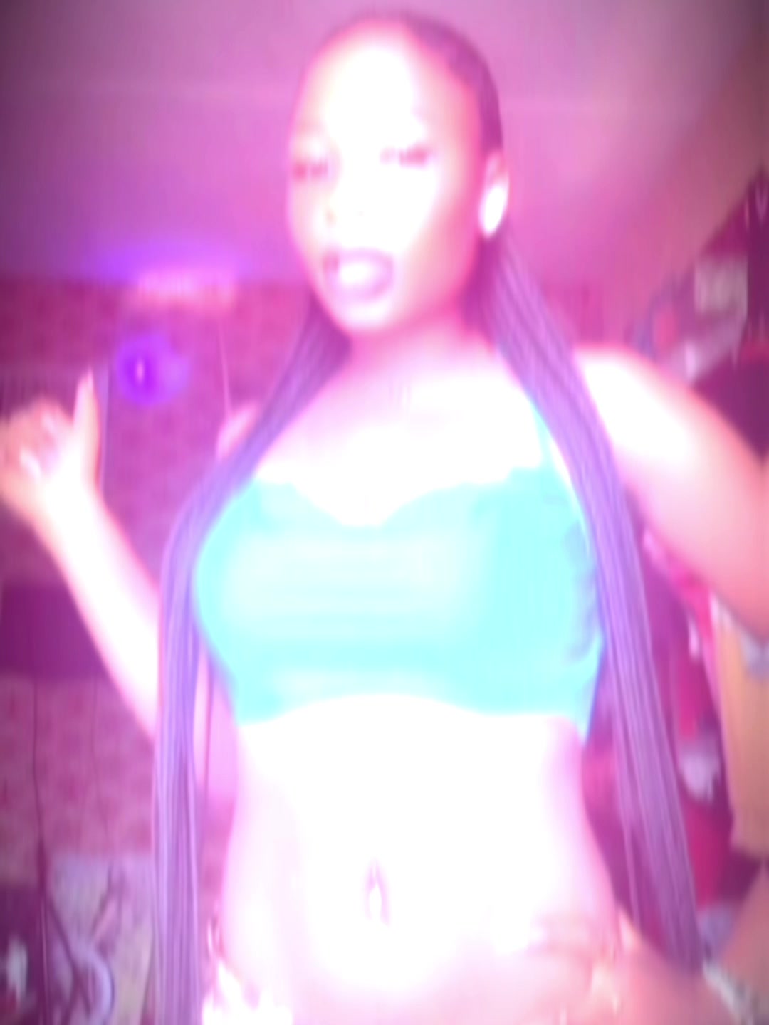 @👽
