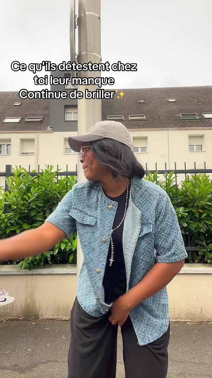 @Christelle Miller💜🇫🇷🇹🇬