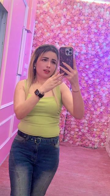 @🧿Anush👑🧿