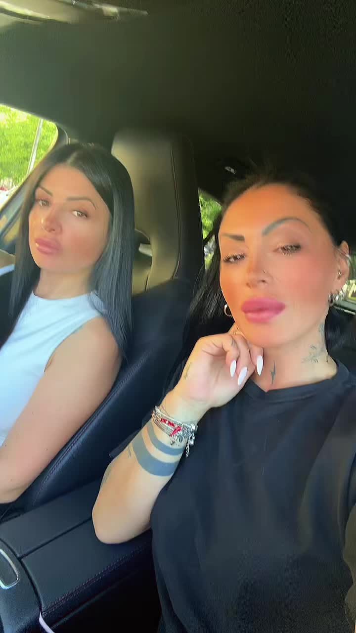 @VS.