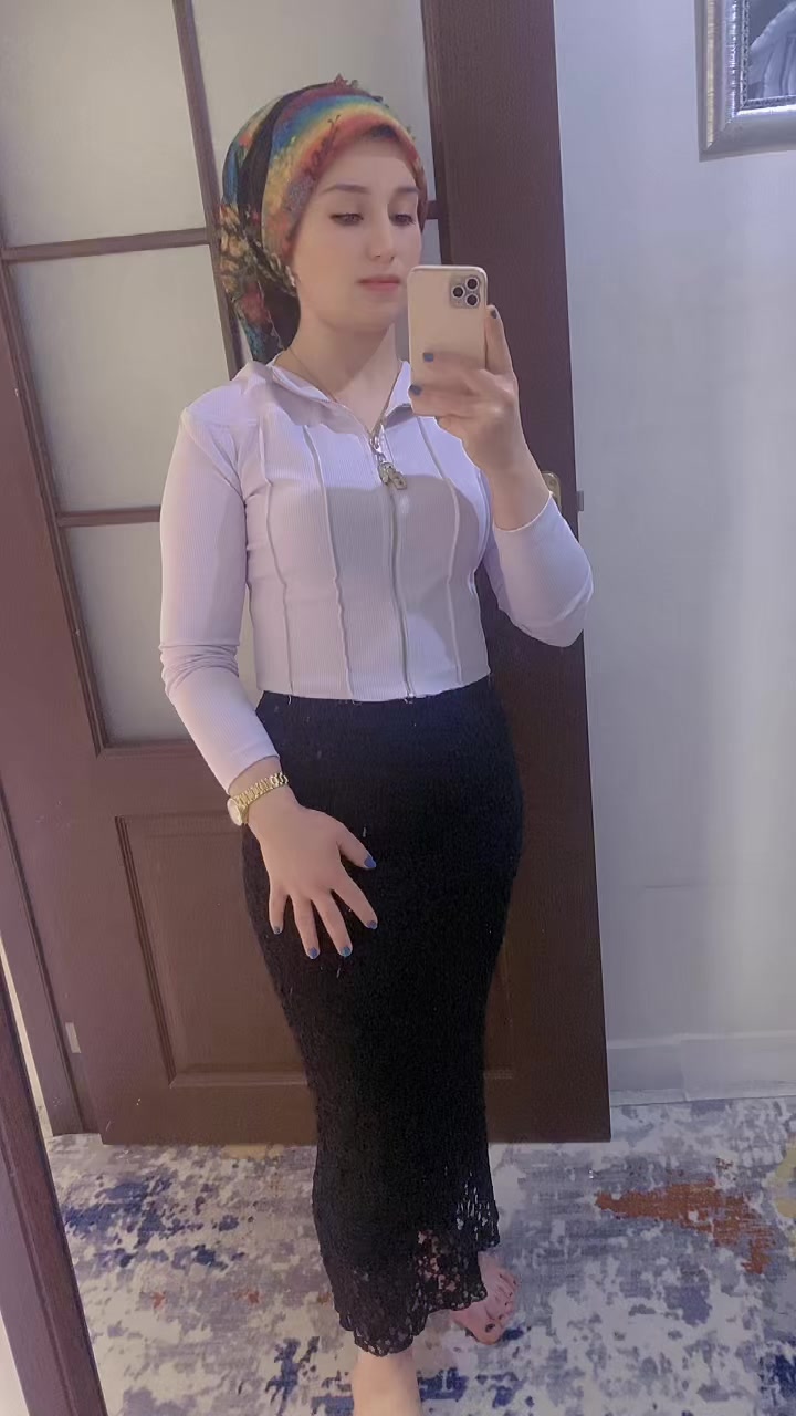 @🌹 𝓢𝓪𝓻𝓲 🌹