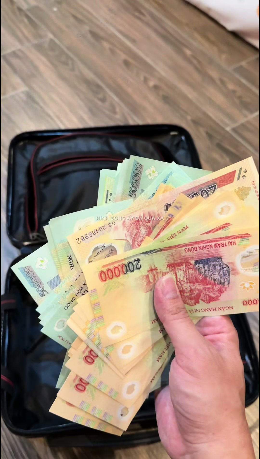 @H&ugrave;ngLốp(m&uacute;t chống đinh ti&ecirc;u &acirc;m