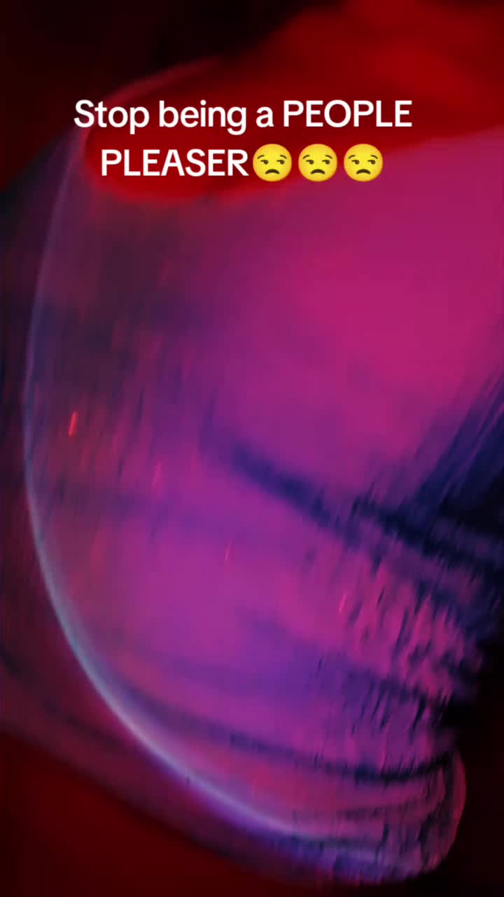 @Clodee
