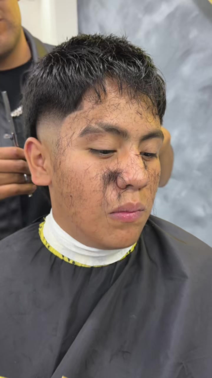 @J LU Barber Mx