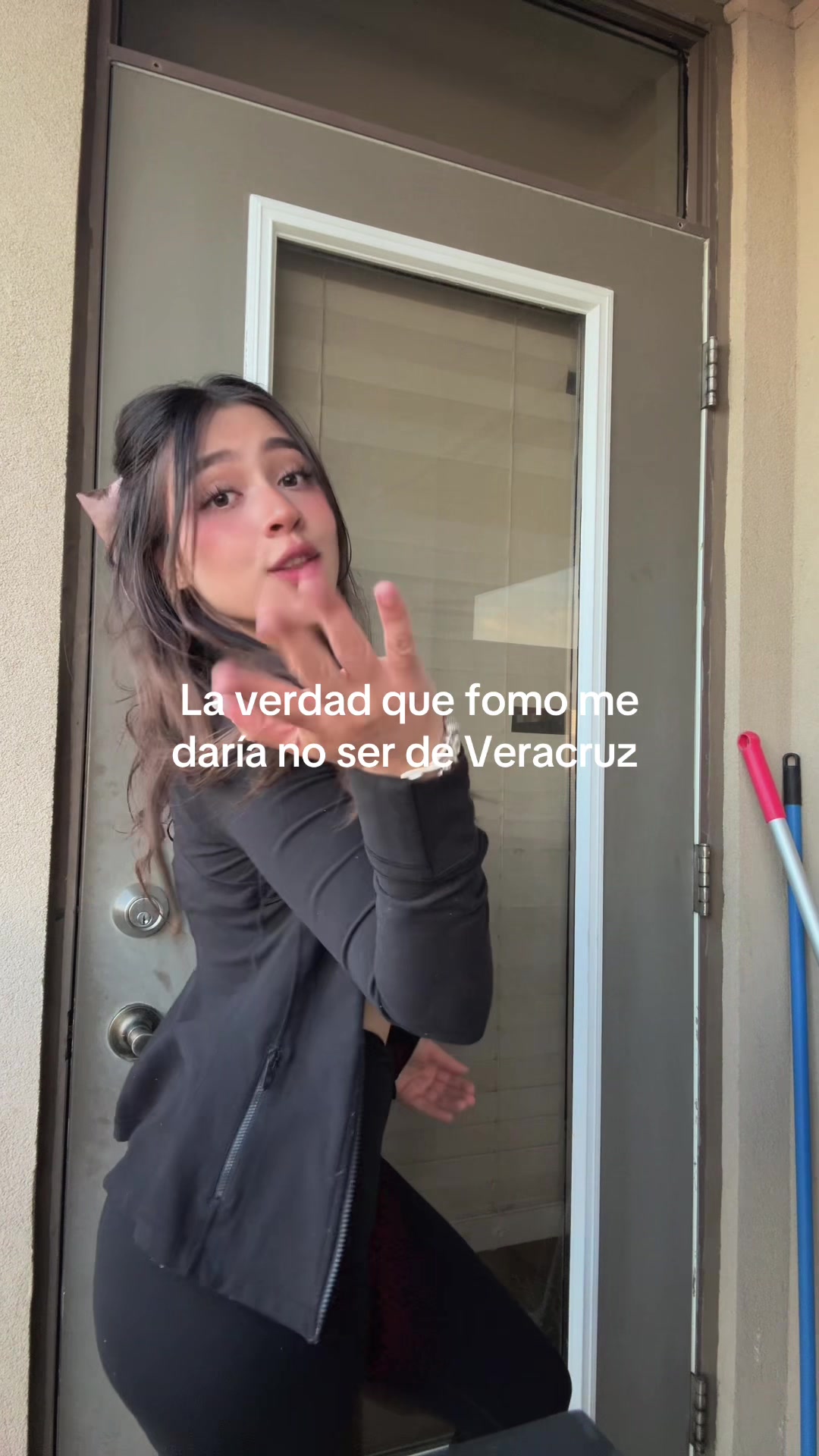 @vibewithleexi