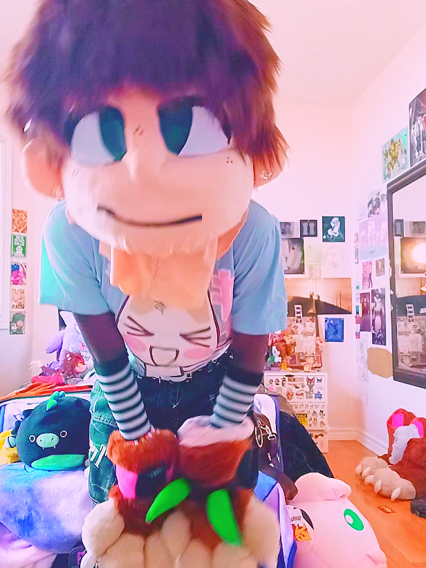 @Sharpy! 🦨 🎀