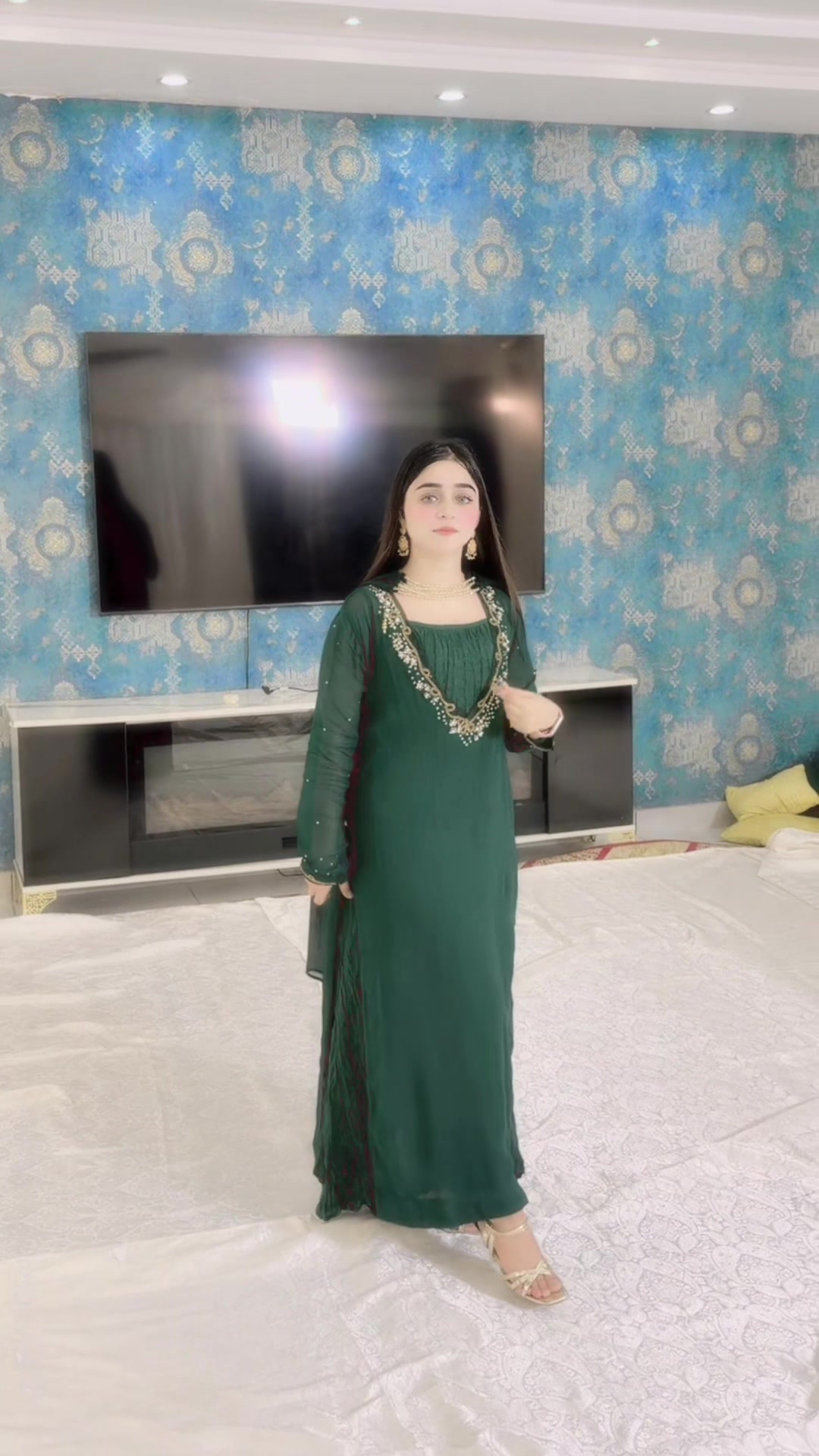 @Hayyatkhan