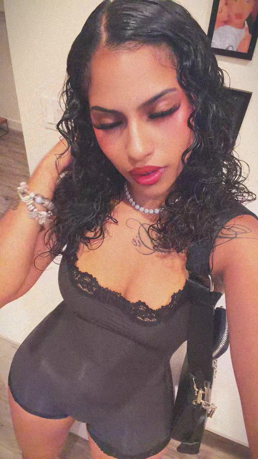 @indyahennessy