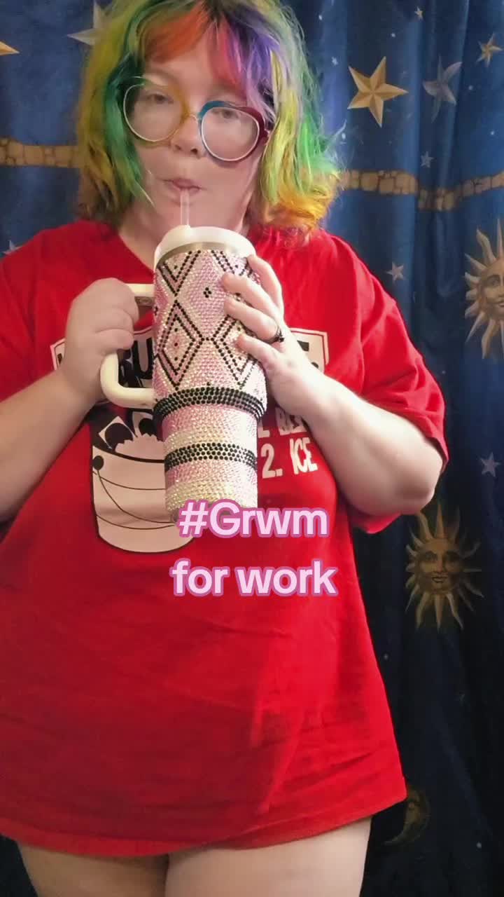 @canijustcolorinthecorner