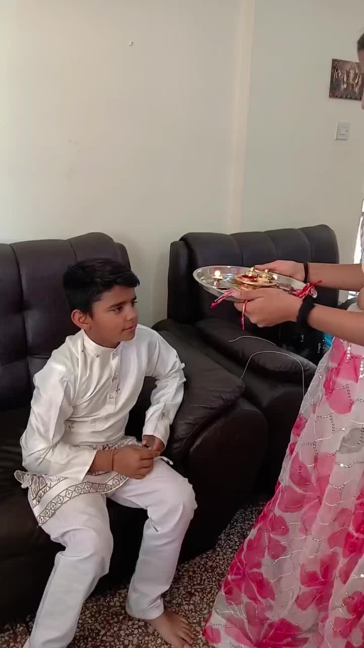 @vishakhakhetiya gj10