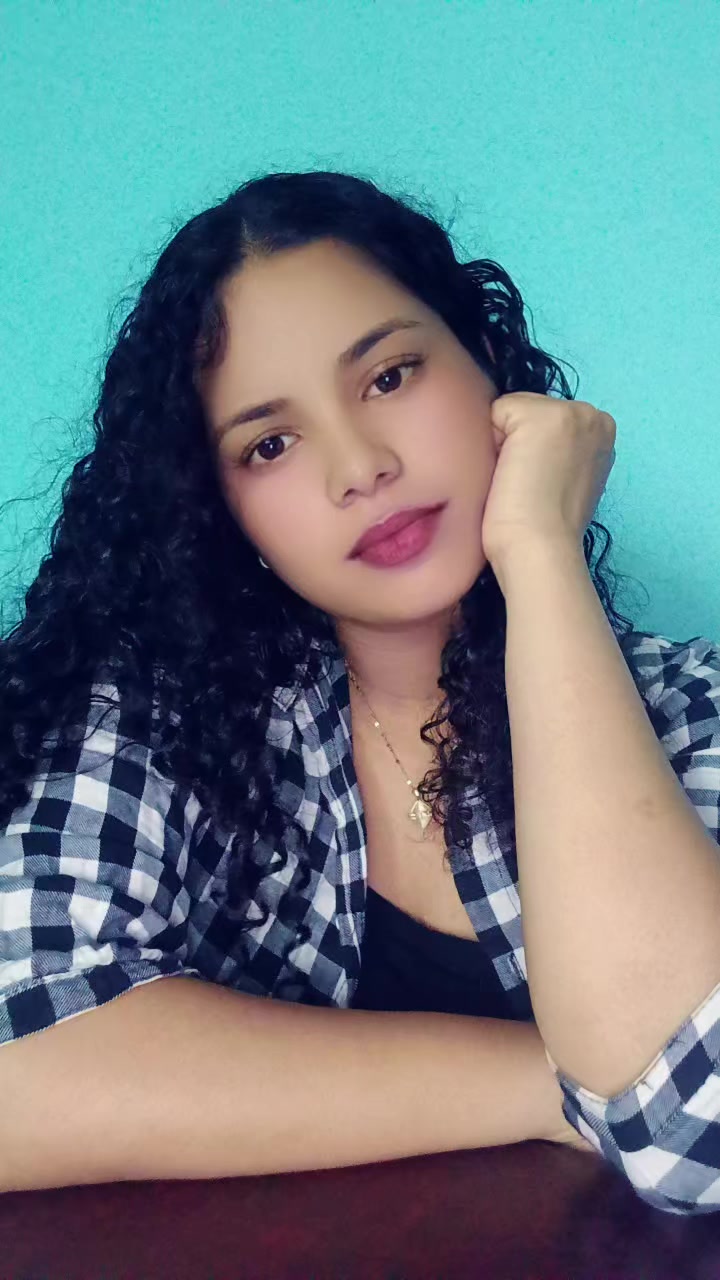 @Rojina❤️