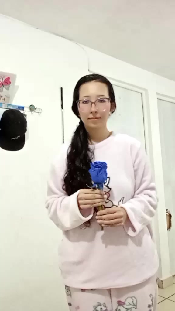 @Diana perez๐