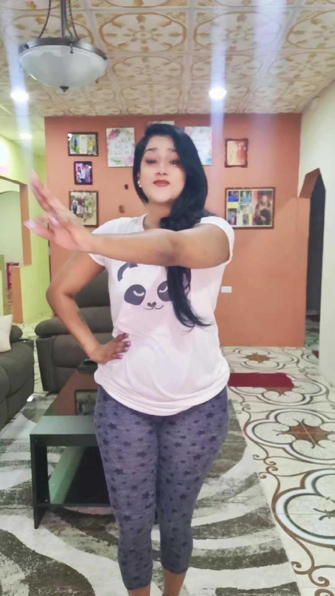 @😍Ashwariya😍