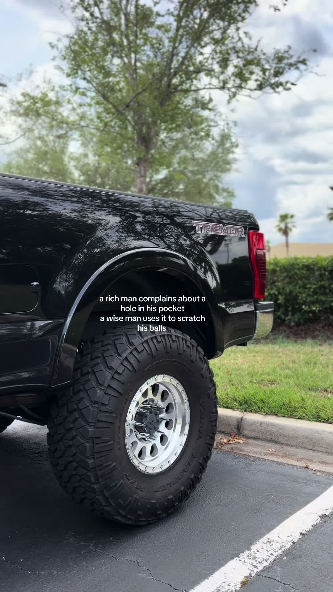@️
