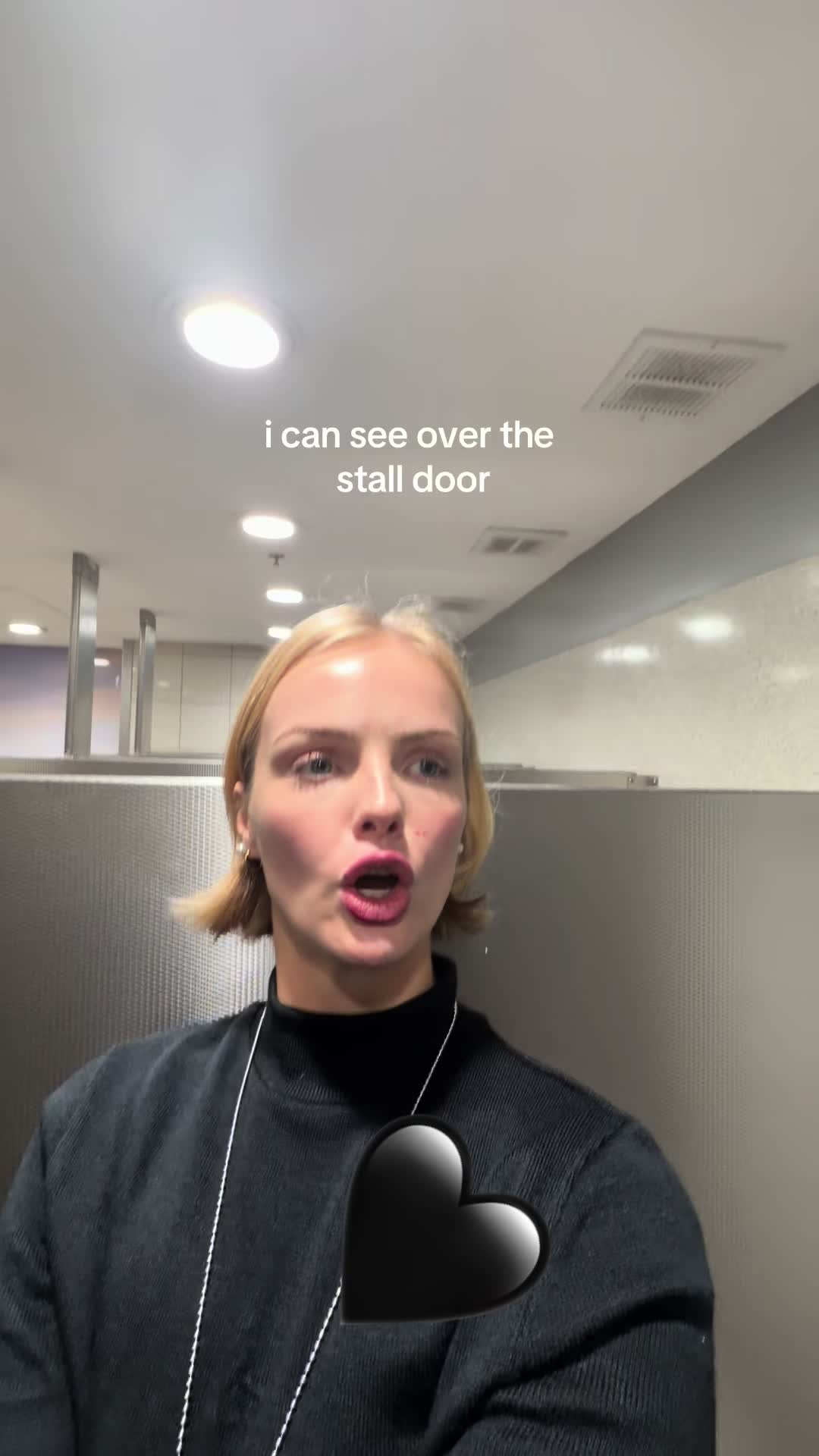 @rachelleahtia