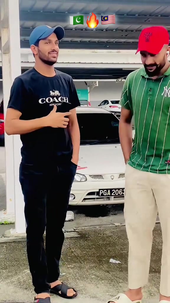 @WARIS JUTT 🇵🇰🇲🇾🇨🇦