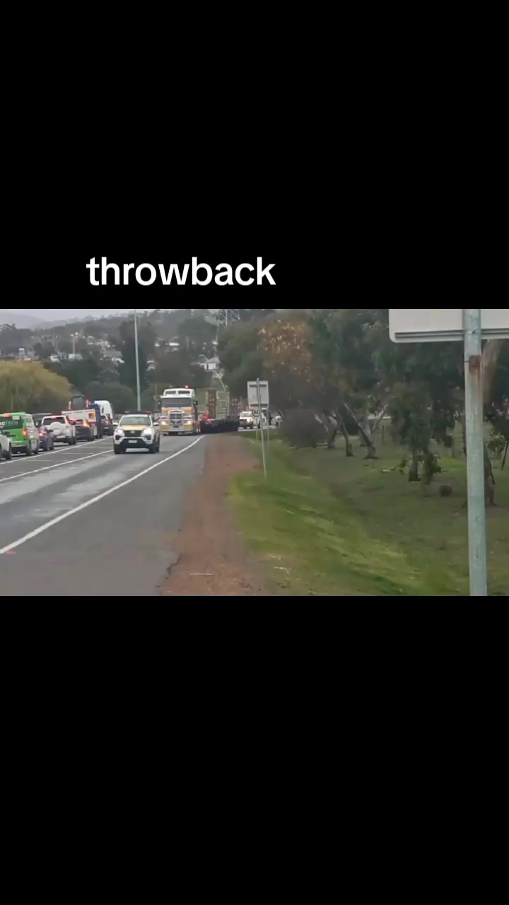 @Truck spotters of tassie