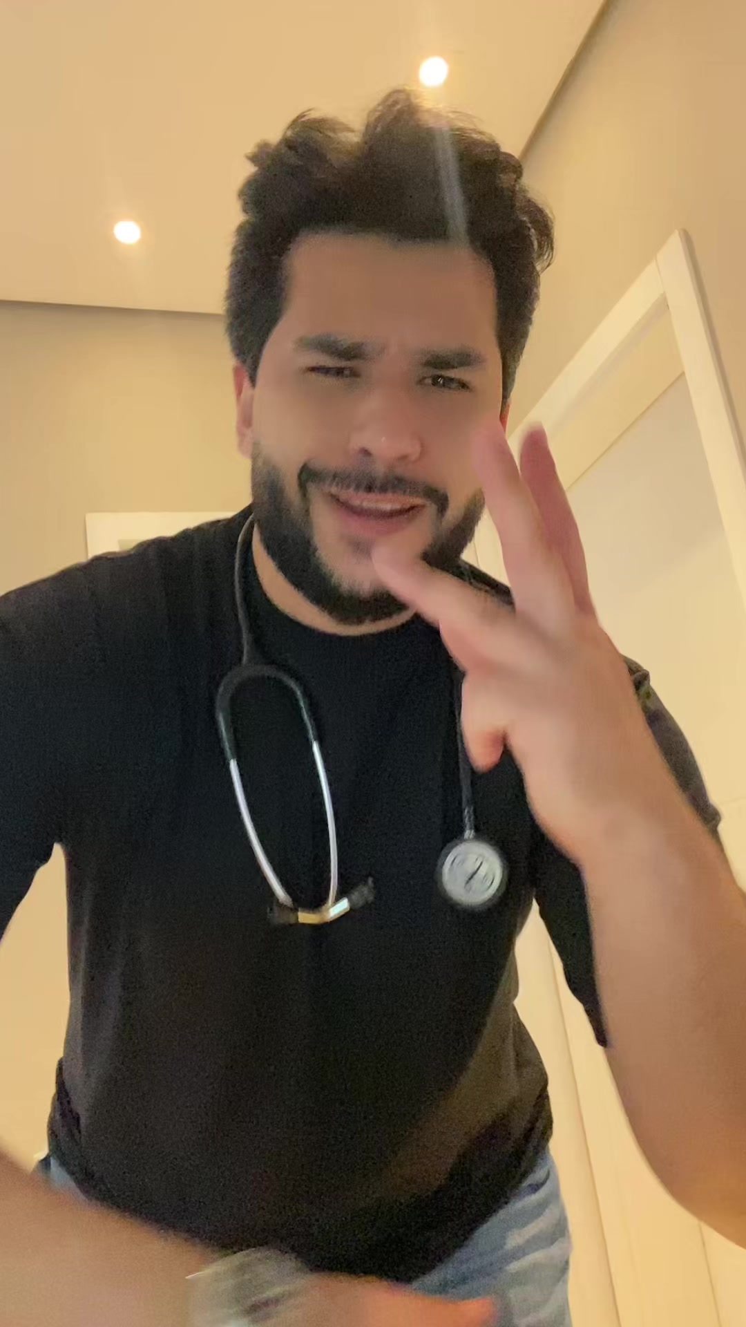 @Dr Rezende