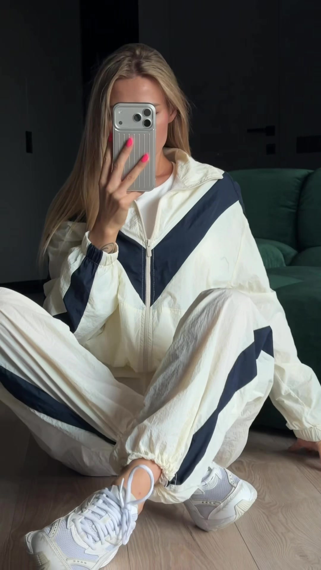 @Damamodnaia