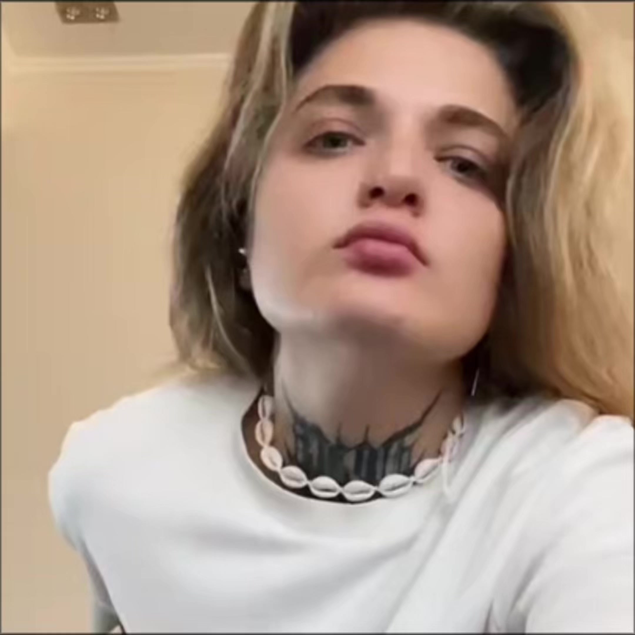 @аделикс🫆