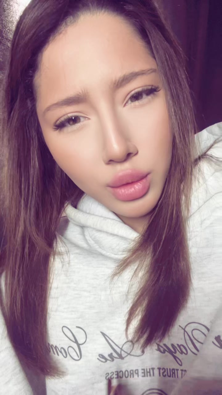 @azanaeva