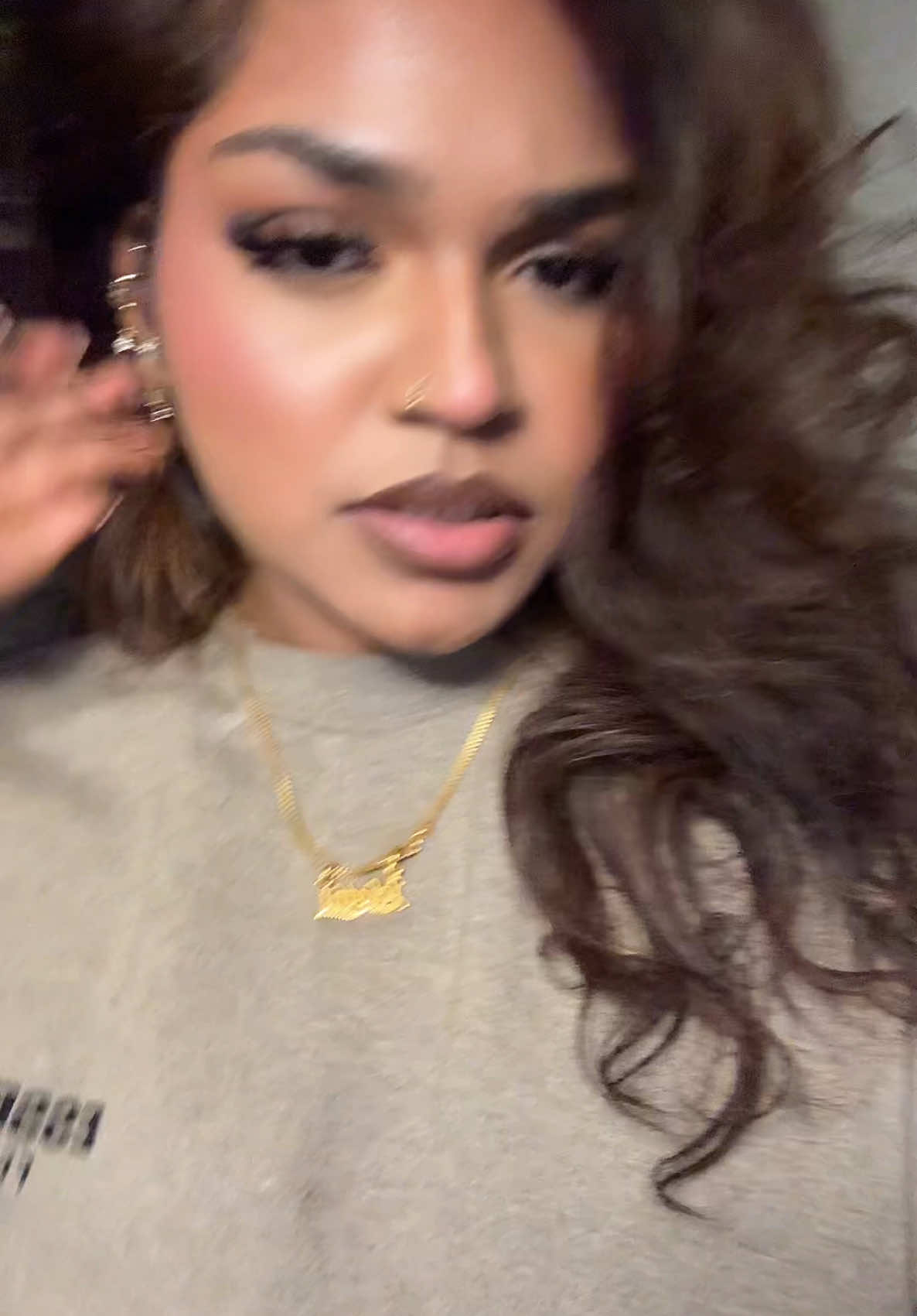 @Jelothi