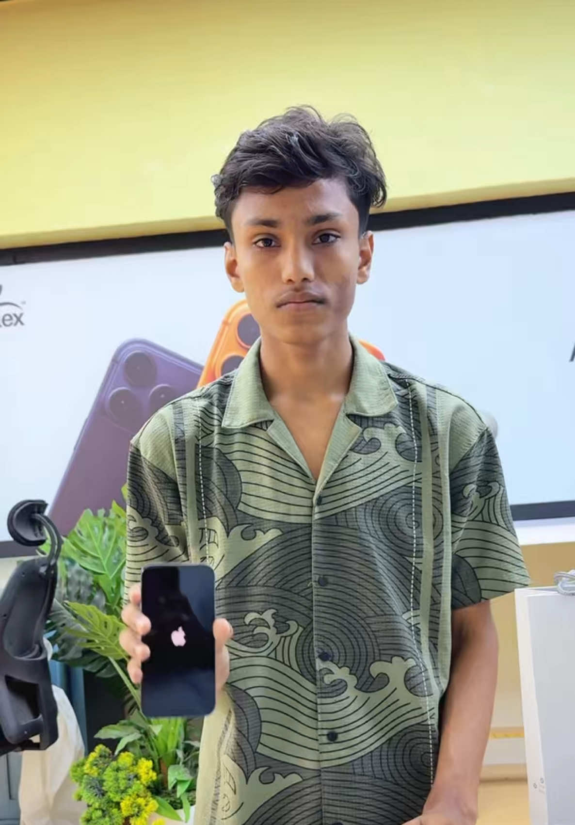 @Applex