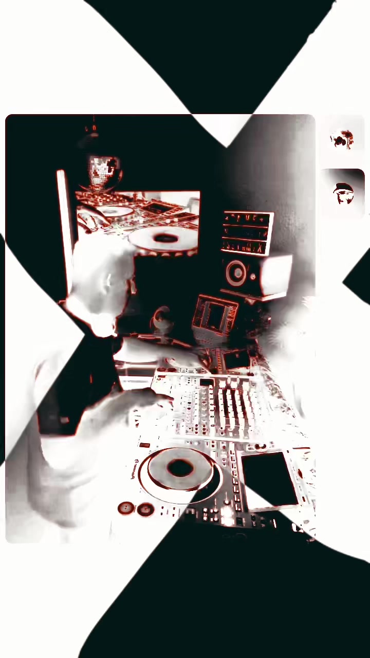 @D.A.V.E._TECHNO