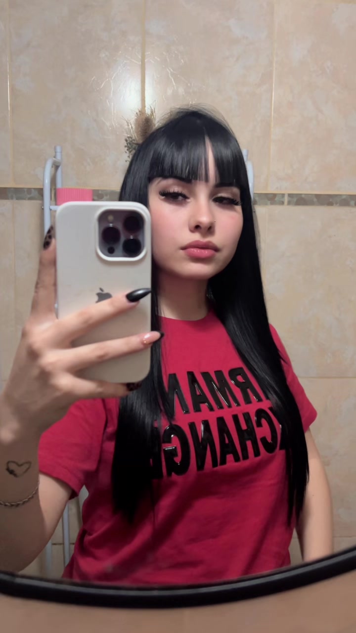@𝓿𝓪𝓵𝓮𝓷𝓽𝓽𝓲𝓷𝓪𝓪 ❤️&zwj;🔥