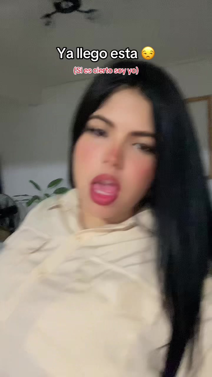 @Alexa🖤.
