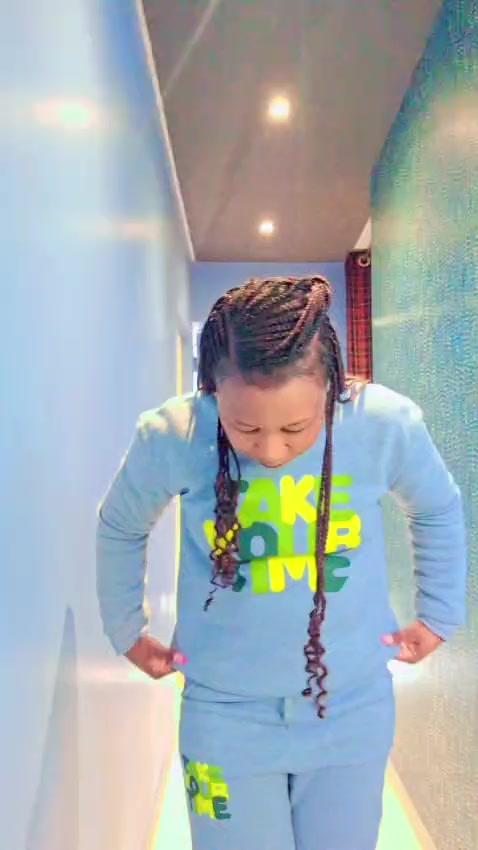 @Nomzamo Nomzet Dube