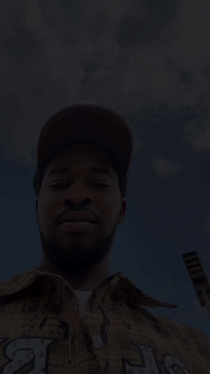 @Jr.
