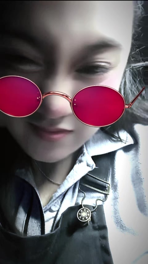 @Luckiest17