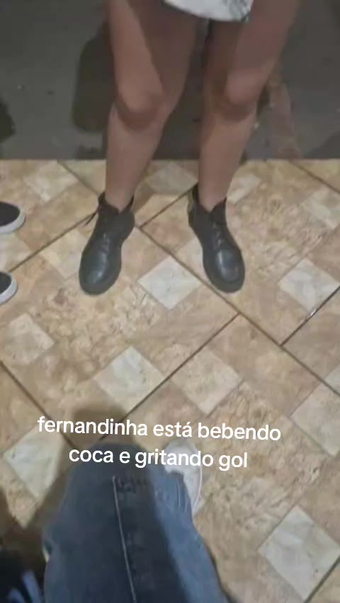 @oq a fernandinha tá fazendo??
