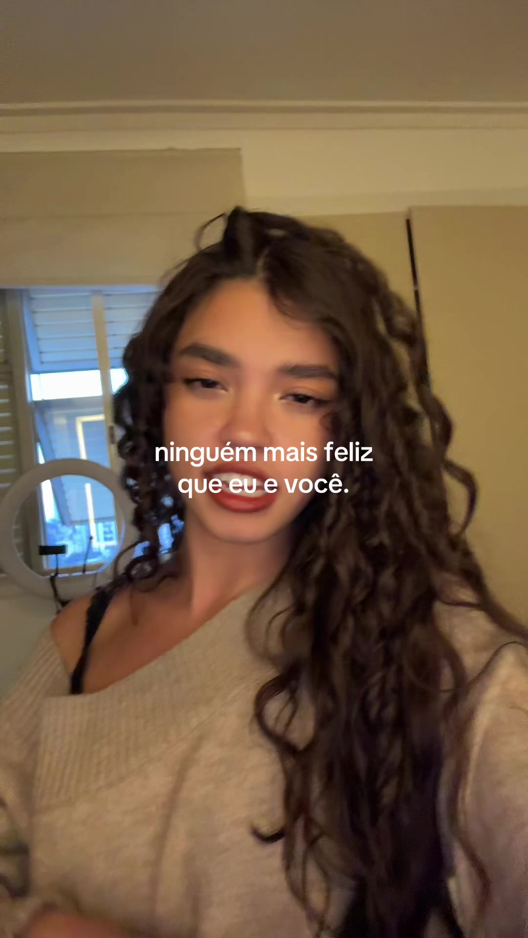 @SISI