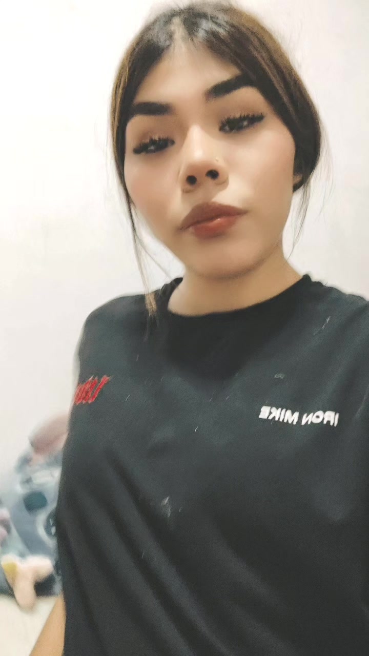 @Abigail R. R
