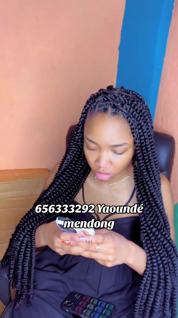 @laetyrelooking2