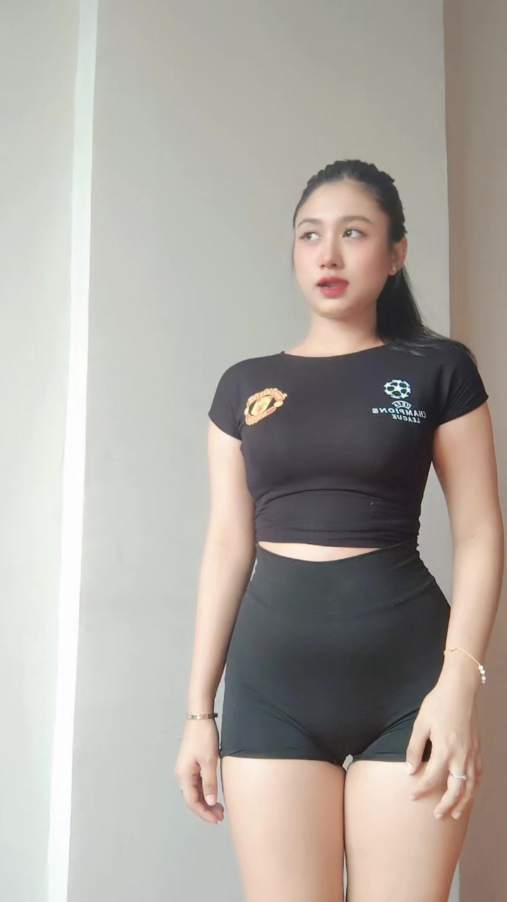 @Amelia Boo710