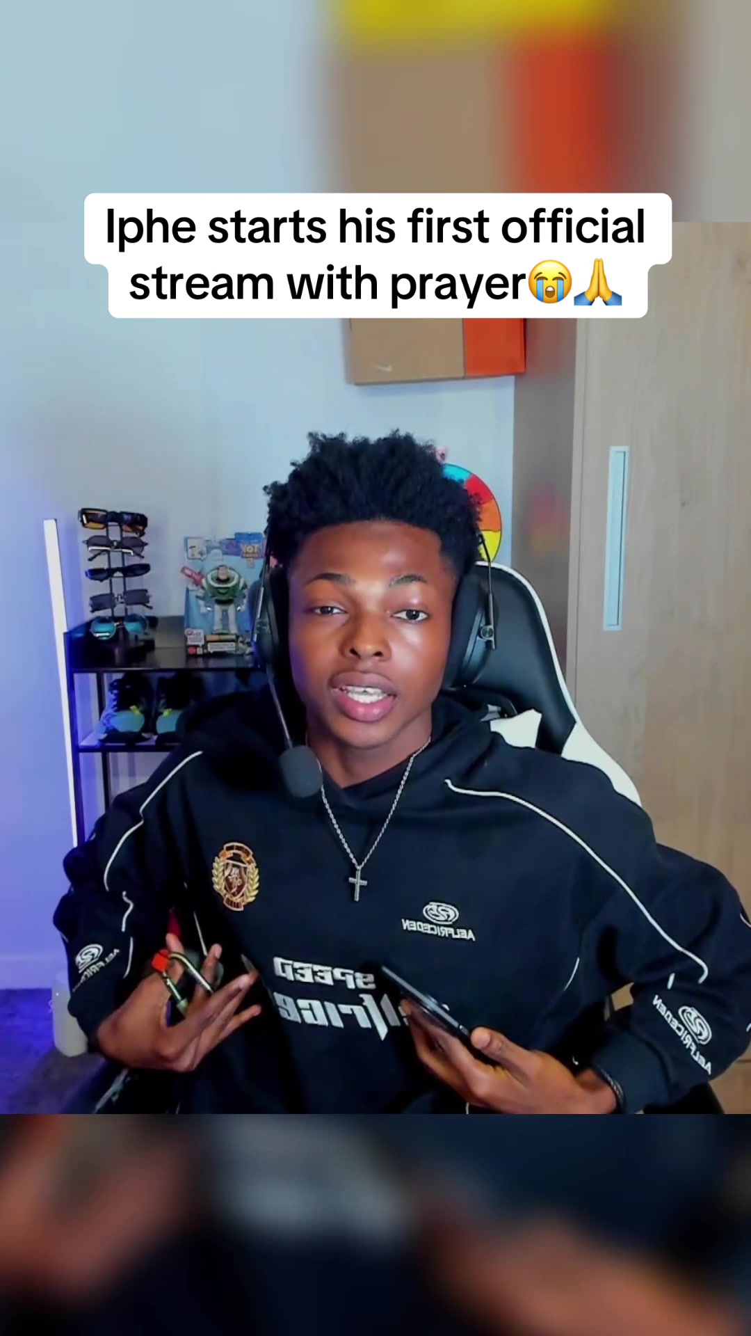 @iphe._clips