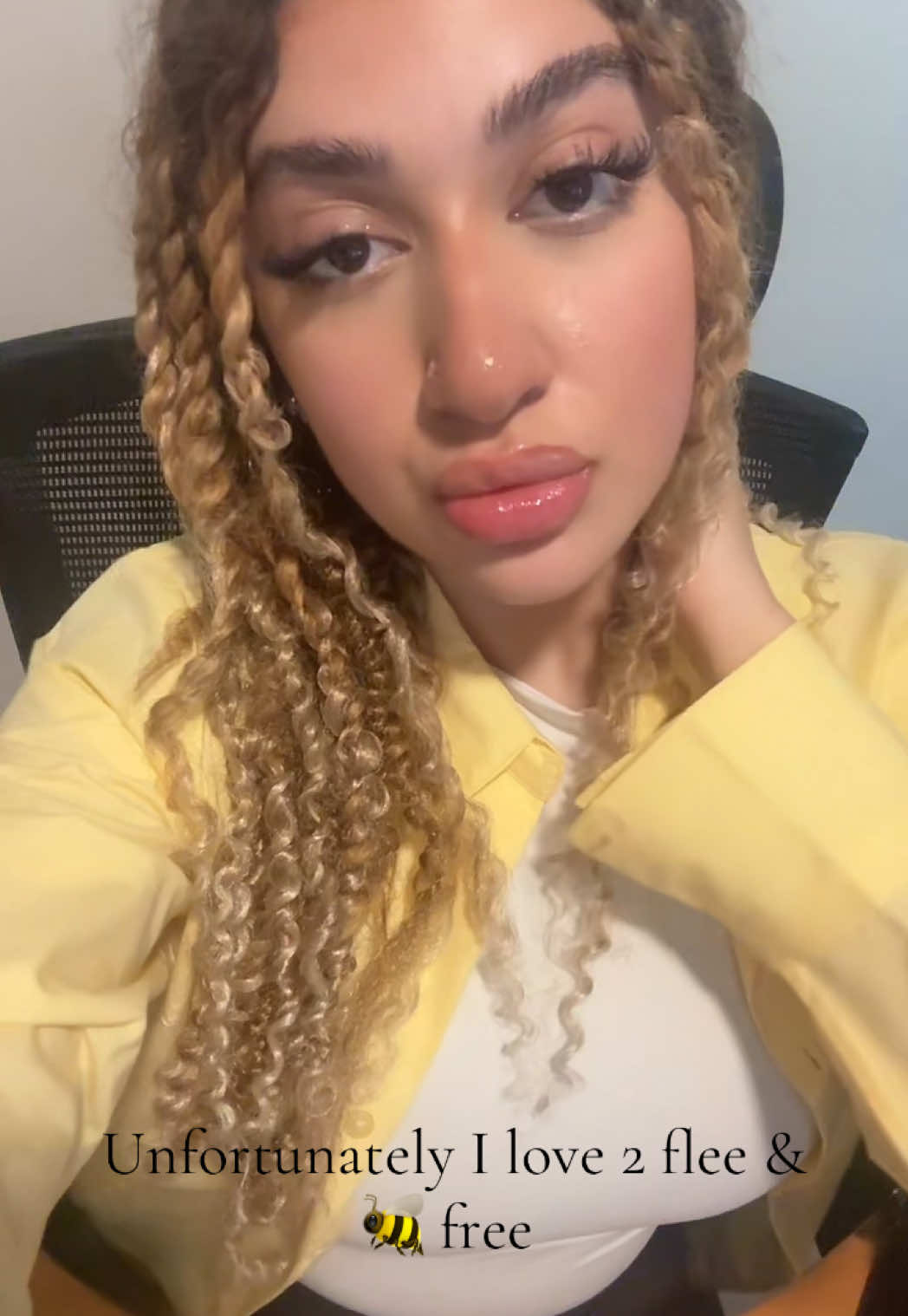 @Tee