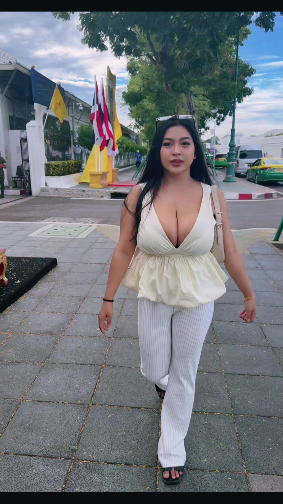 @Kitsana 🦋